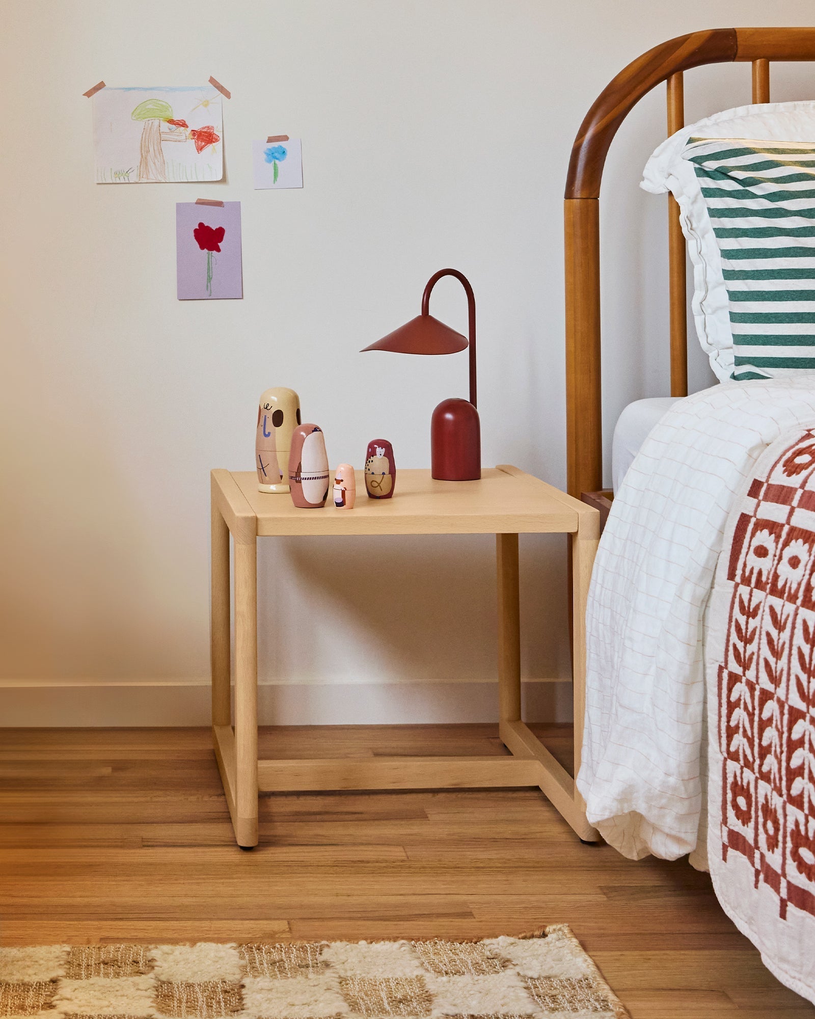 Toddler Table K385688