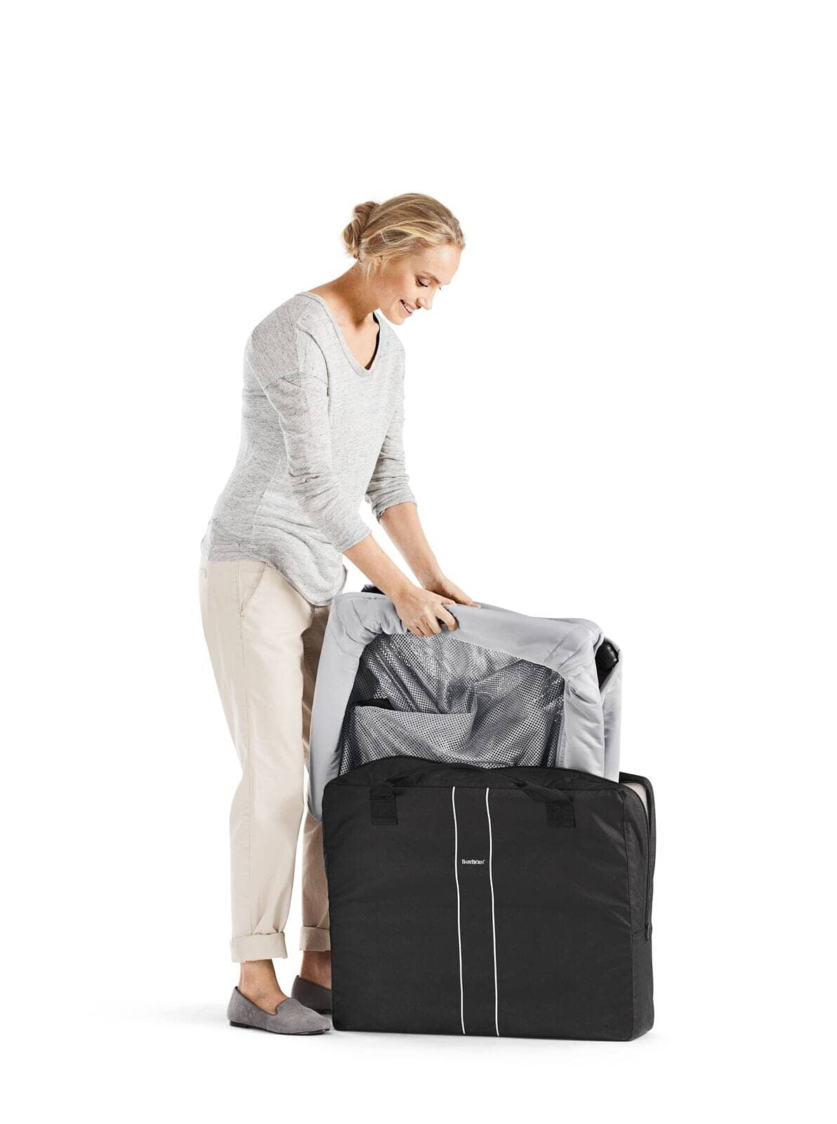 Travel Crib Light with Fitted Sheet Bundle F9471