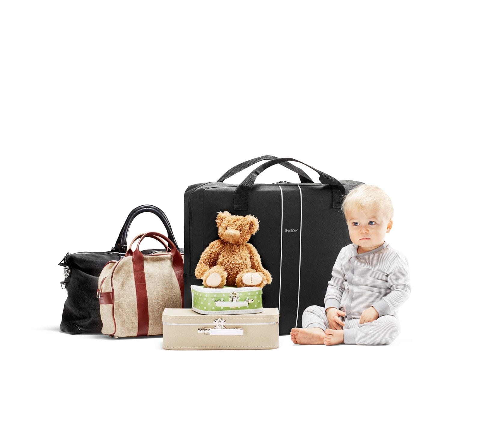 Travel Crib Light with Fitted Sheet Bundle F9471