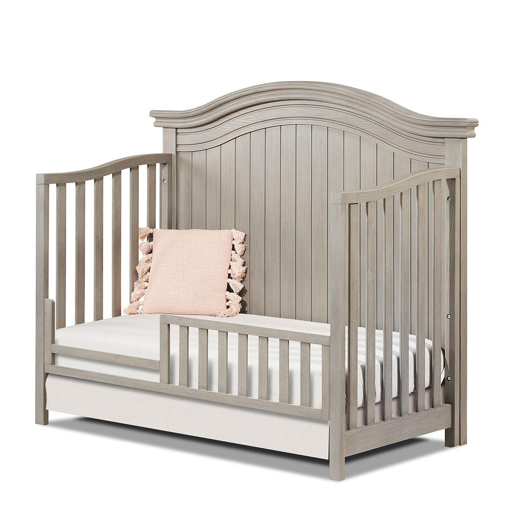 4-in-1 Convertible Crib G40803