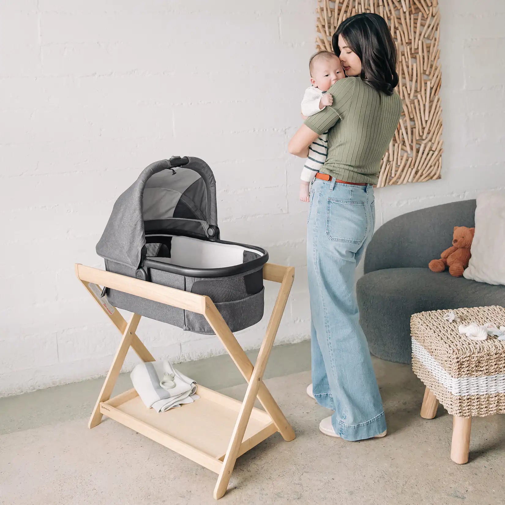 Bassinet Stand E6193