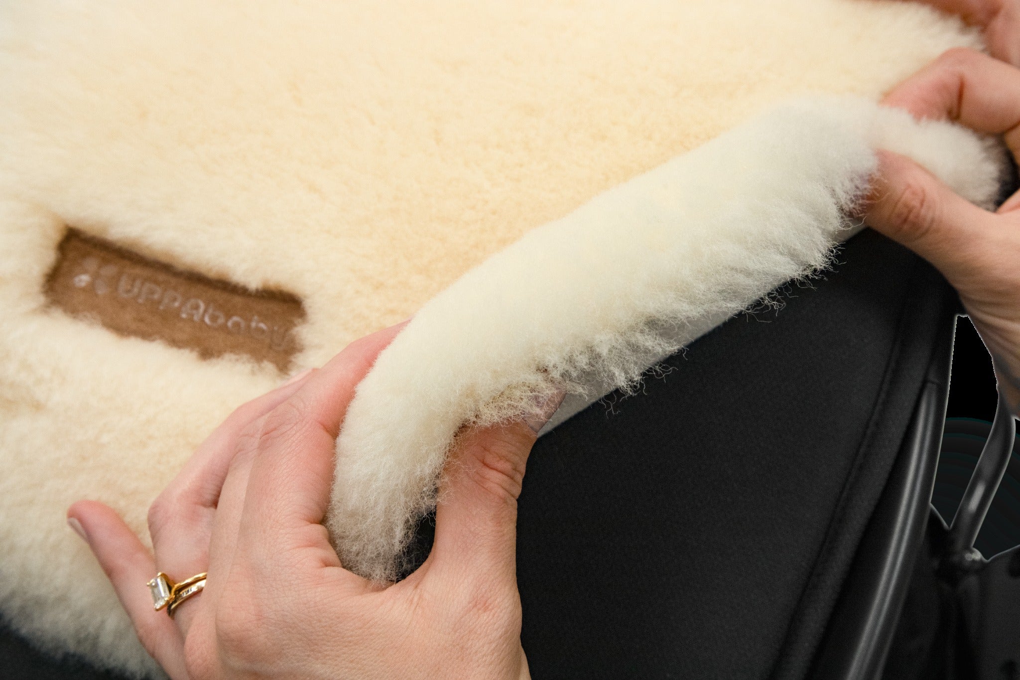 Shearling Wool Seat Liner H770082