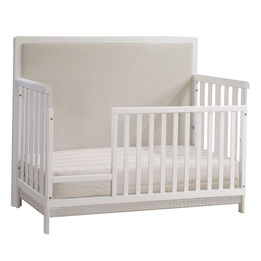 Convertible Crib with Upholstered Panel B8664