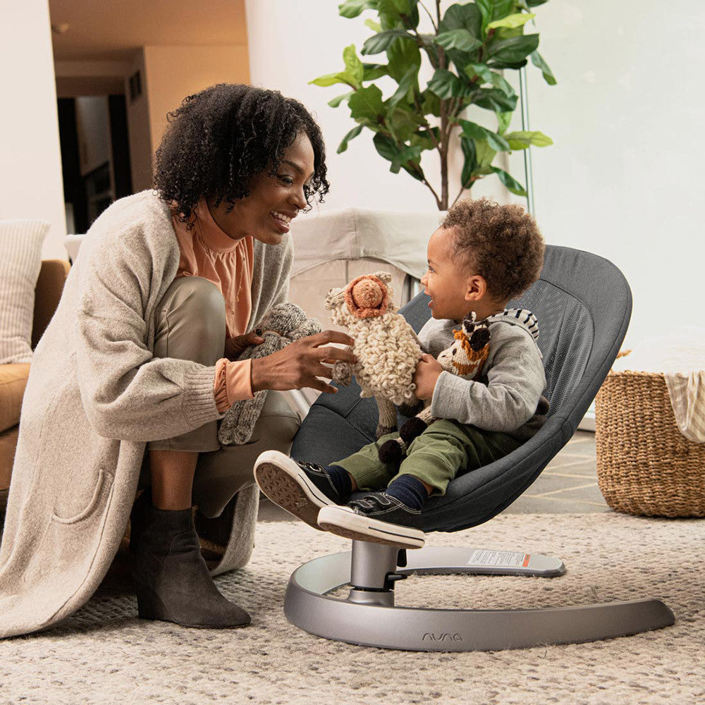 Baby Seat with Toy Bar Y317