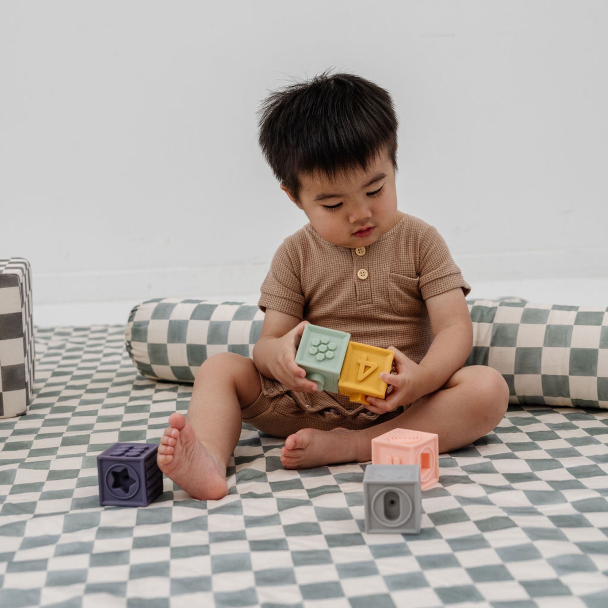Checker Matcha Support Pillow R3726