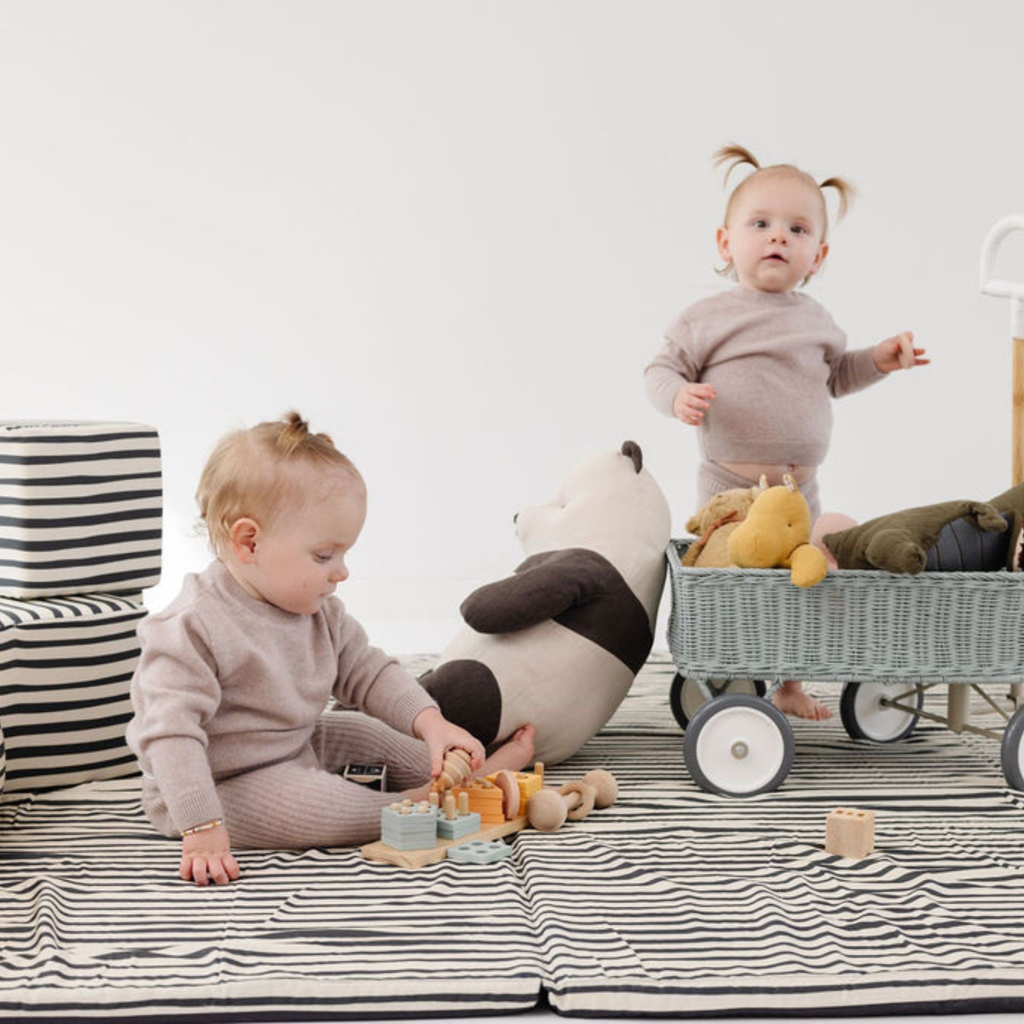 Organic Cotton Striped Kids Mat V185