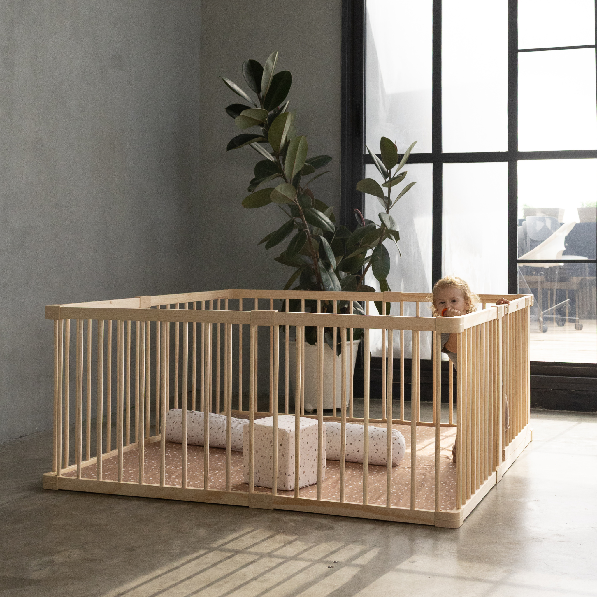 Wood Playpen for Kids A927