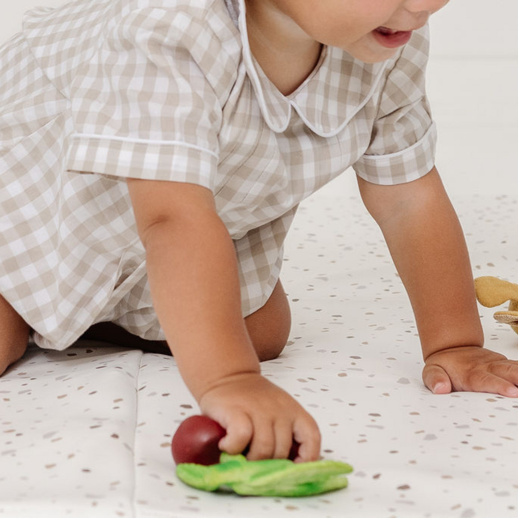 Terrazzo Chalk Vegan Leather Mat E7489