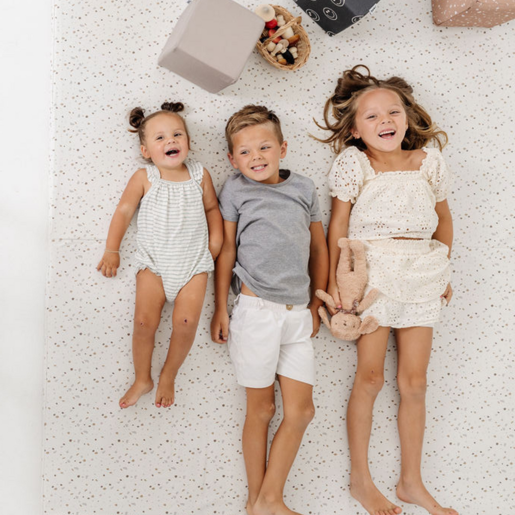 Terrazzo Chalk Vegan Leather Mat E7489