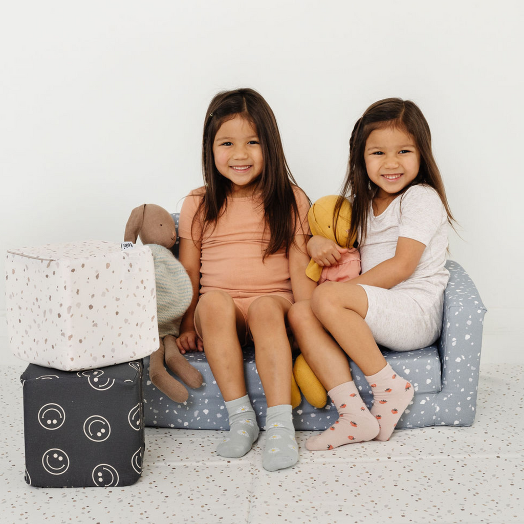 Terrazzo Chalk Vegan Leather Mat E7489