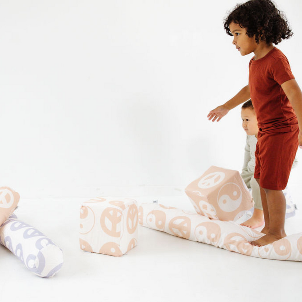 White Yin Yang Support Pillow J8841