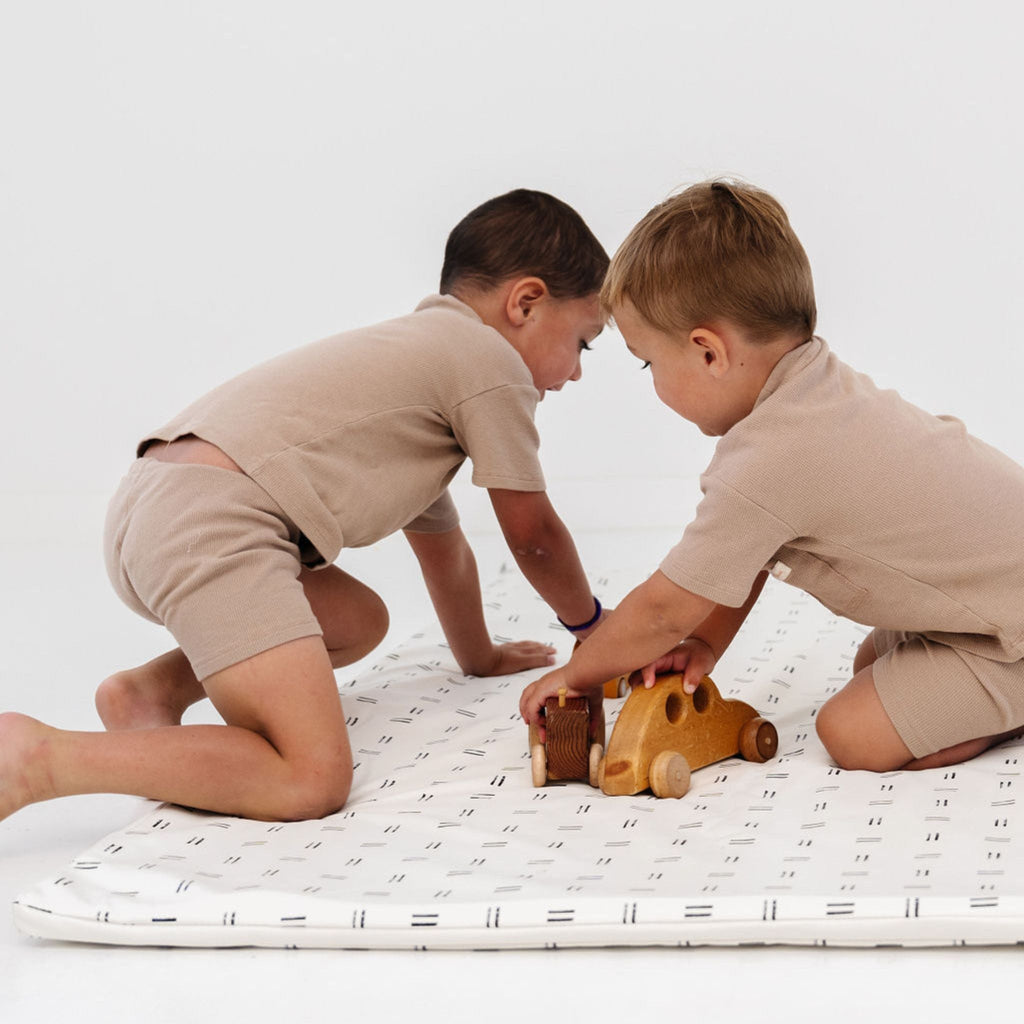 Vegan Leather Mudcloth Mat E68223
