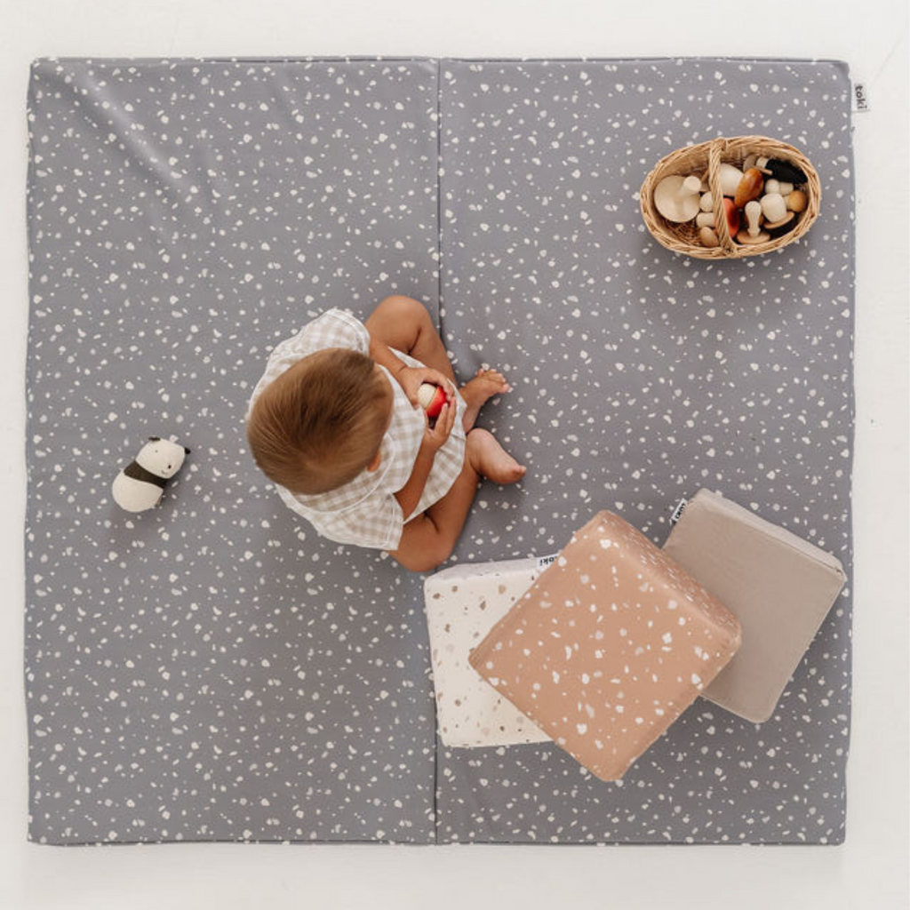 Vegan Leather Placemat P908914