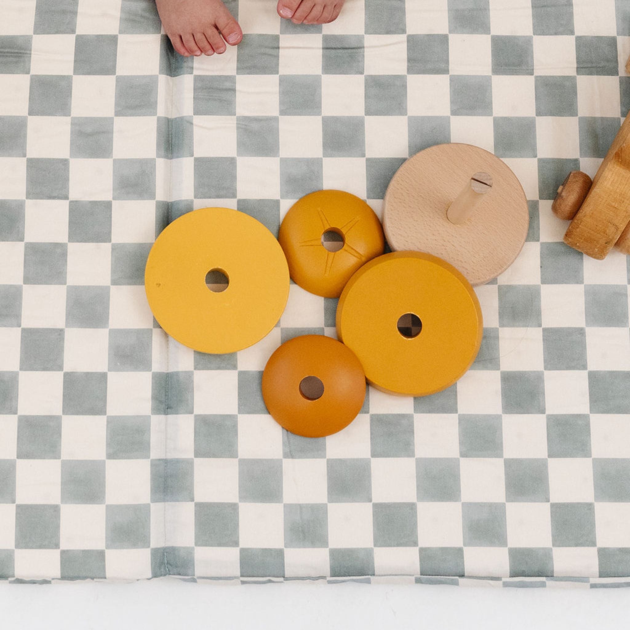 Organic Cotton Checker Play Mat A9584