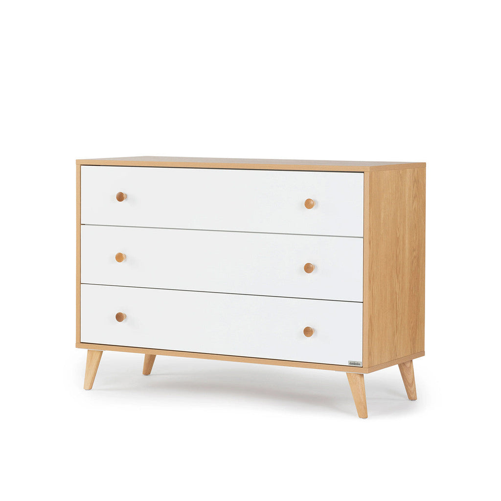 3-Drawer Dresser C737