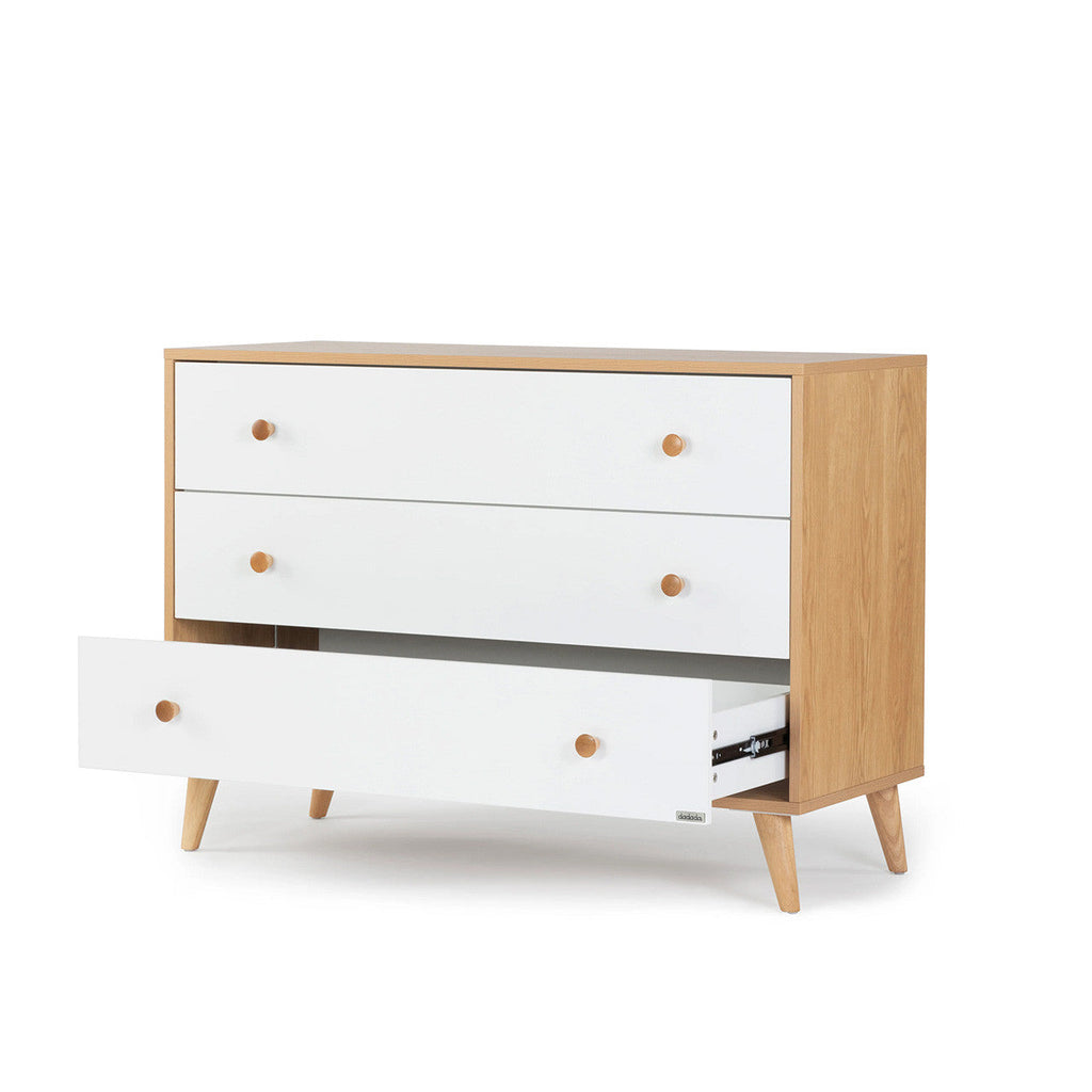 3-Drawer Dresser C737