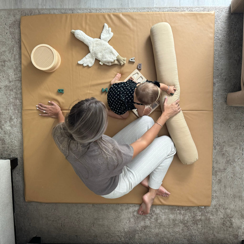Kids Sand Vegan Leather Mat M42397