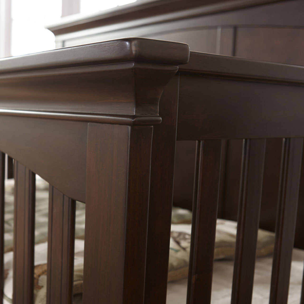 Panel Crib R84813
