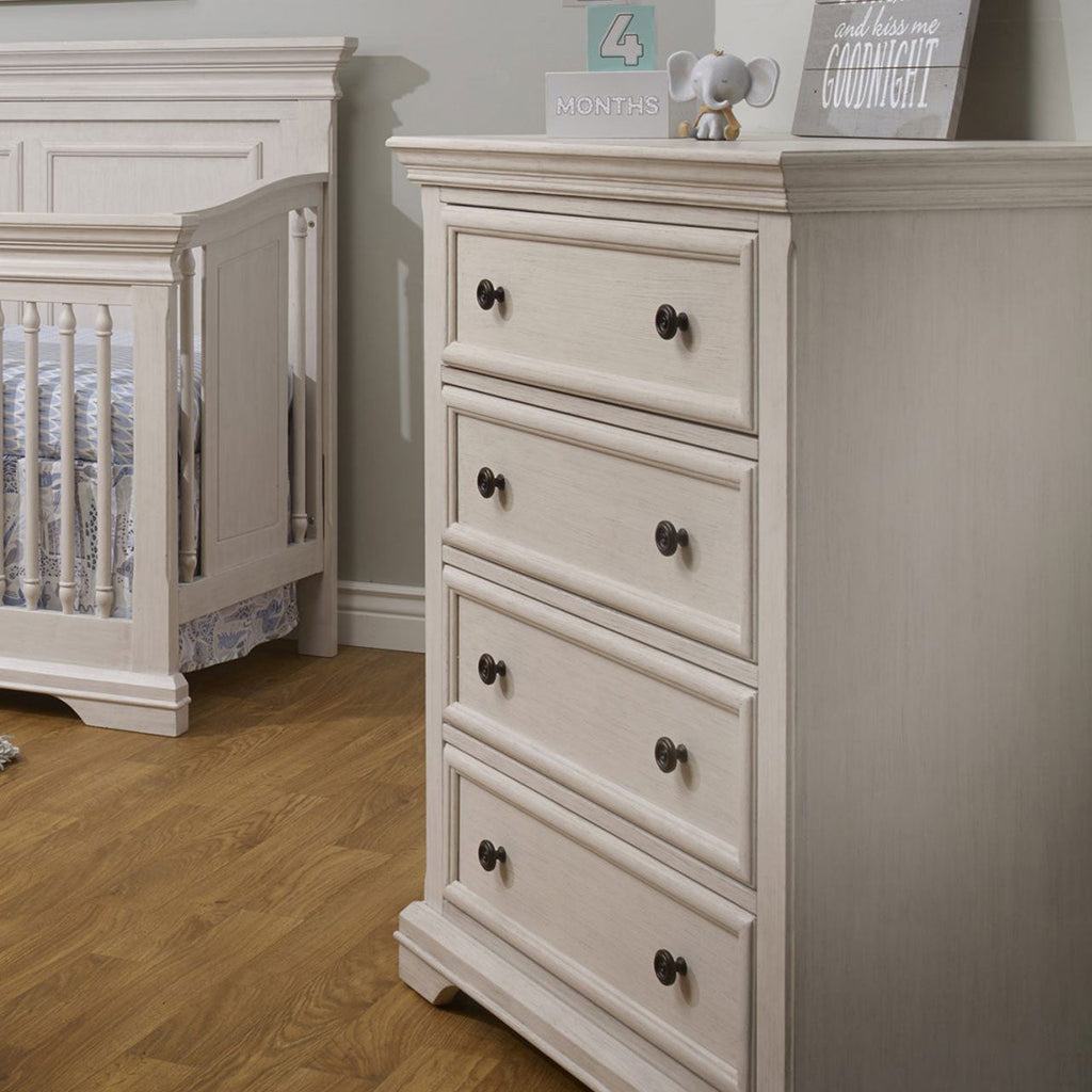 4 Drawer Dresser T9071