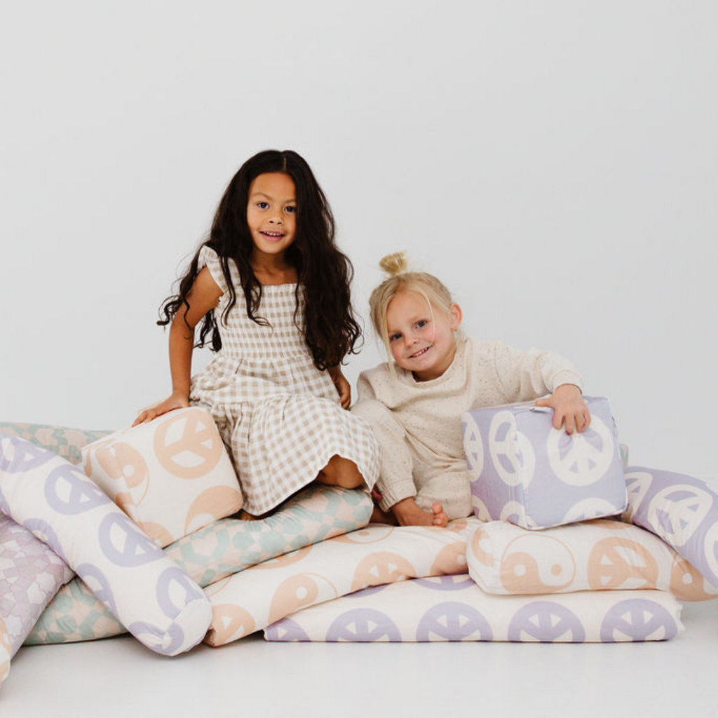 White Yin Yang Support Pillow J8841