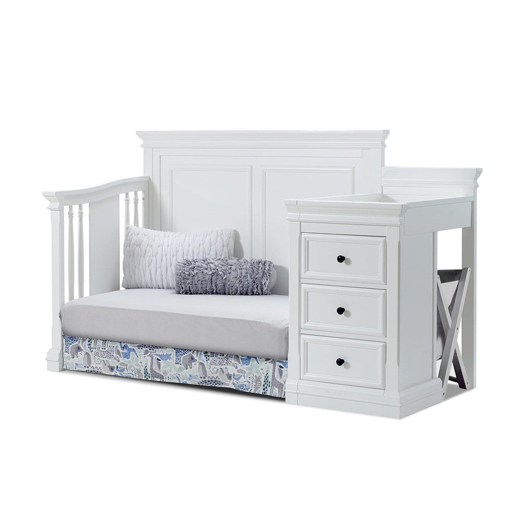 Crib & Changer N767