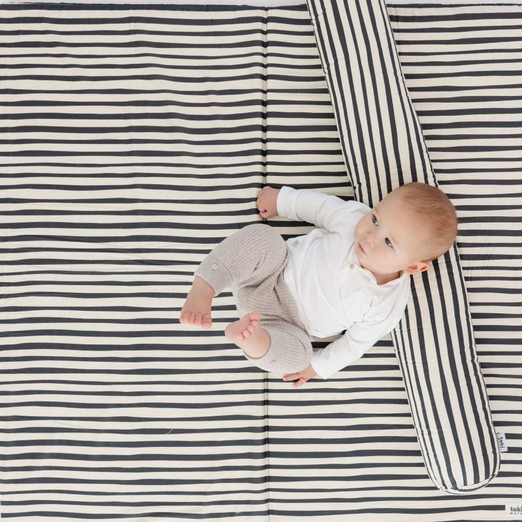 Bold Stripe Support Pillow K341