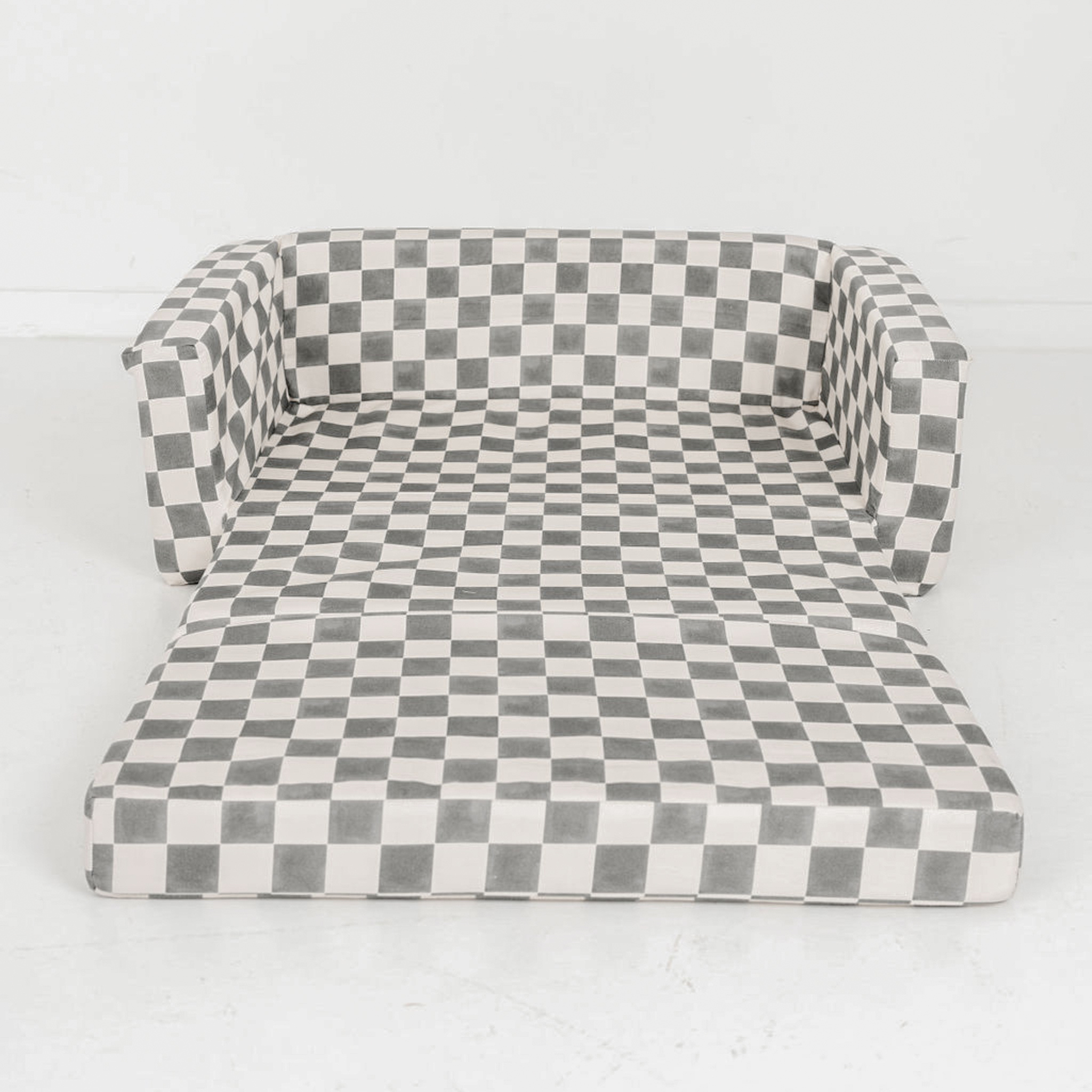 Checker Pepper Play Couch L99382