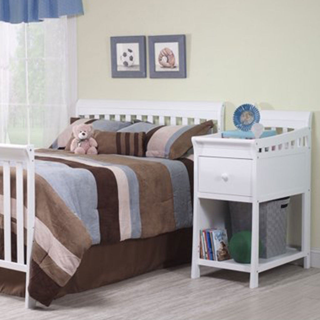 White 4-in-1 Crib & Changer I432