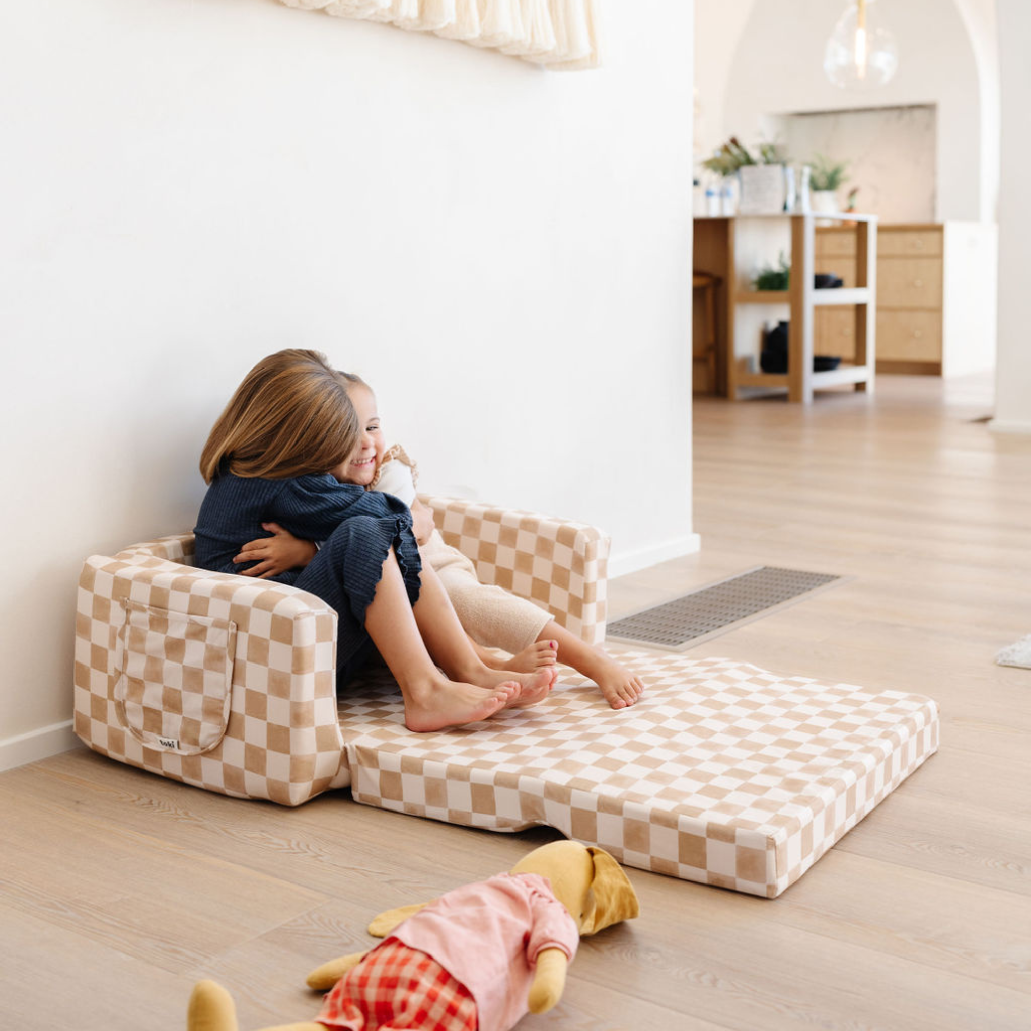 Checker Toffee Play Couch N593835