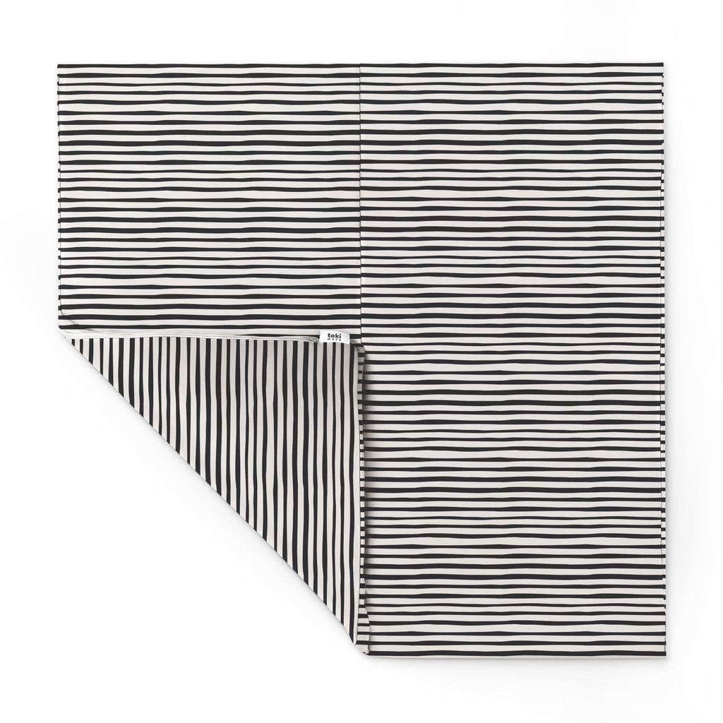 Vegan Leather Mat with Bold Stripe H69011