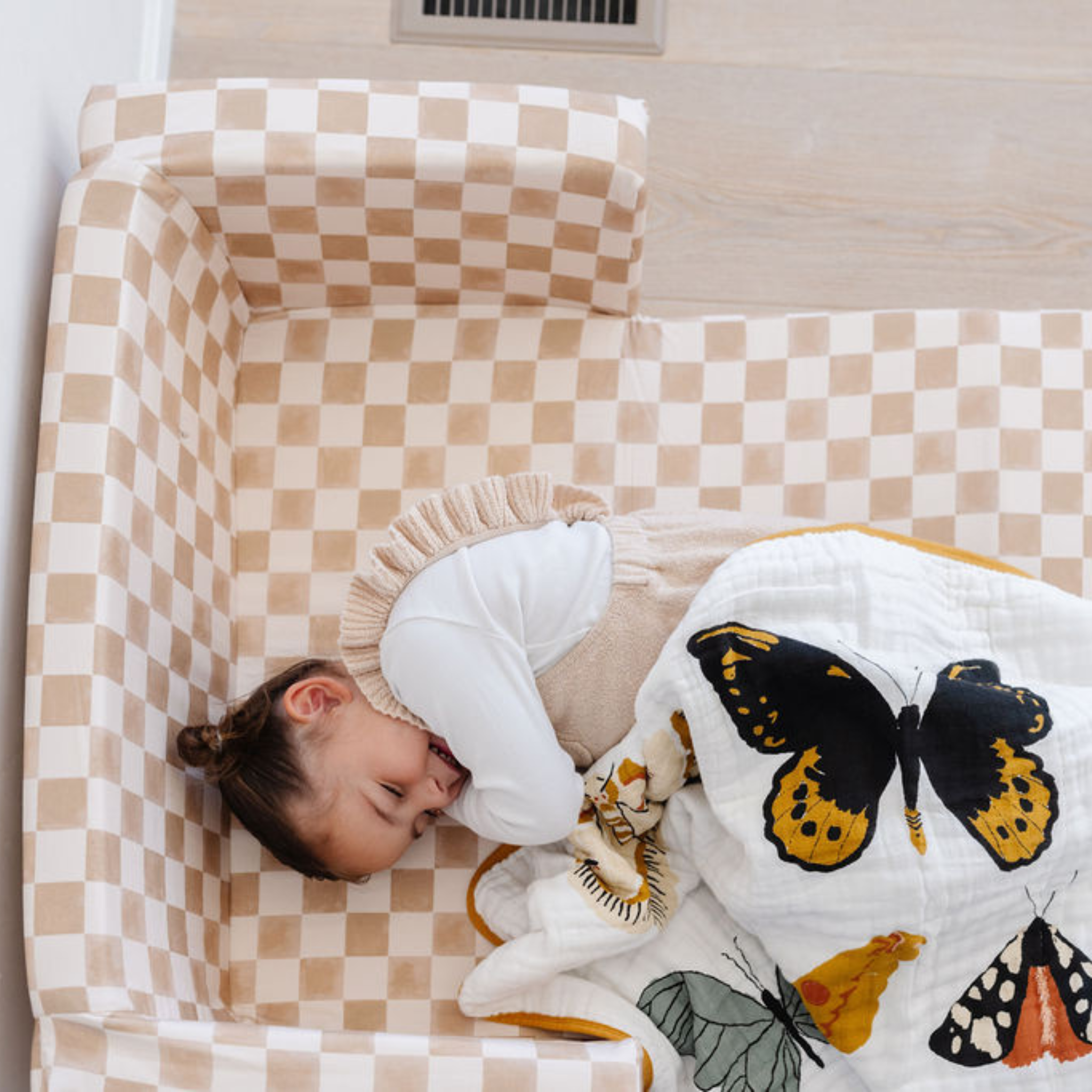 Checker Toffee Play Couch N593835