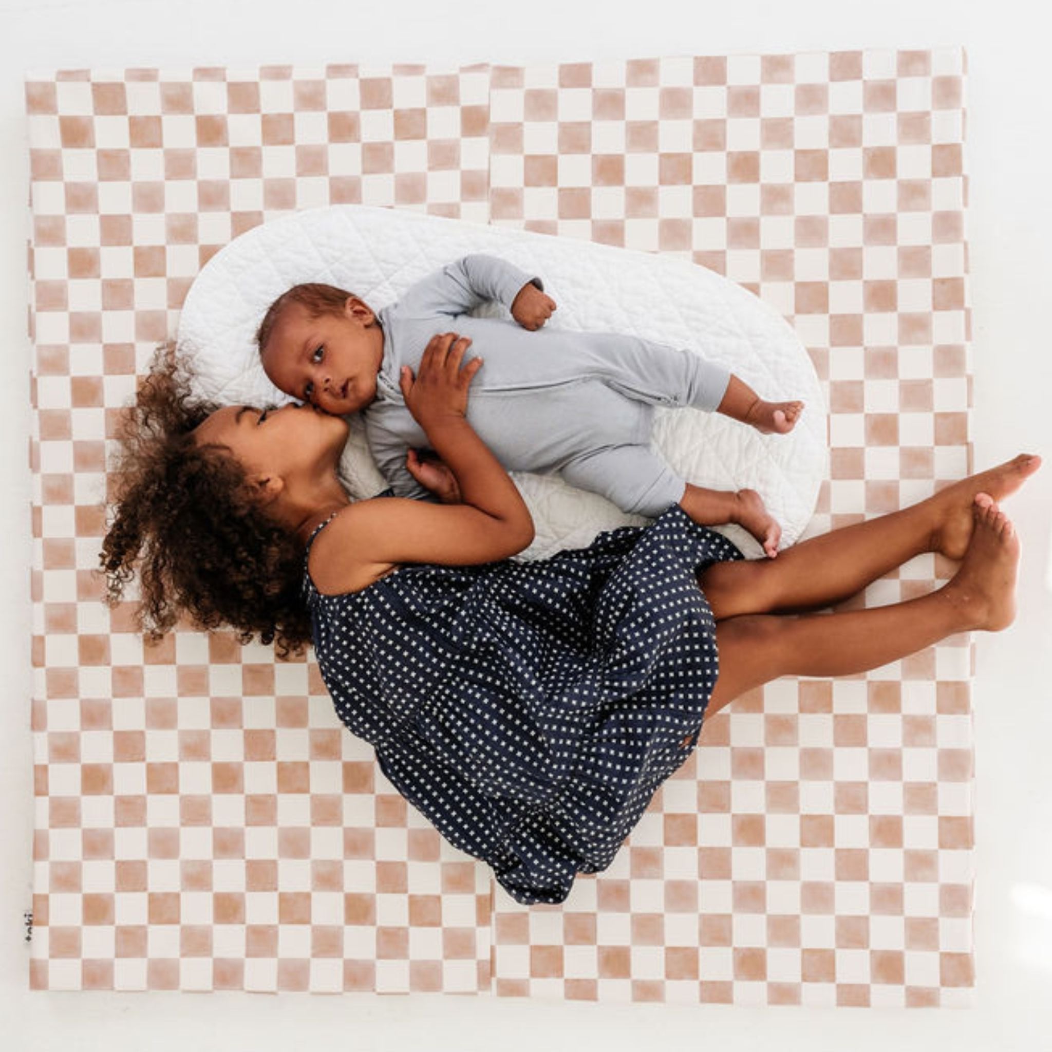 Vegan Leather Checker Mat Z831