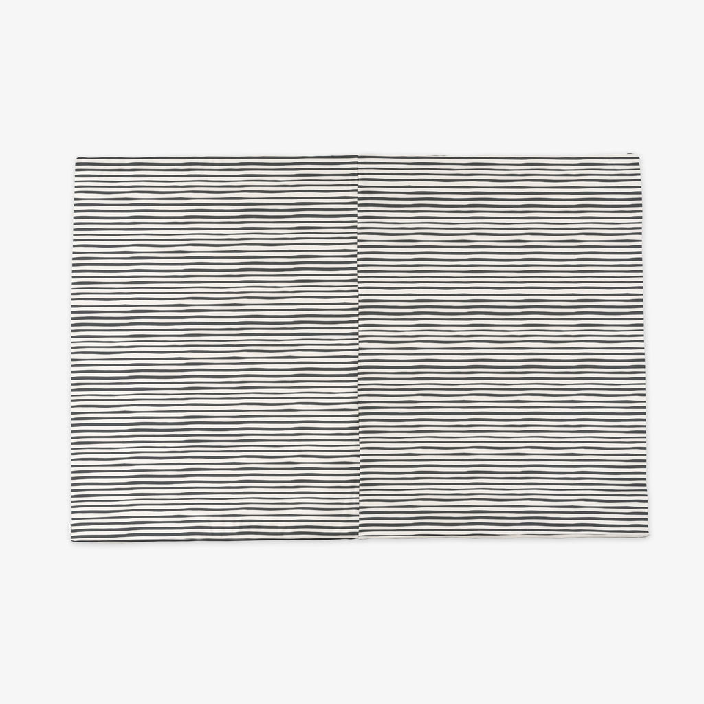 Vegan Leather Mat with Bold Stripe H69011