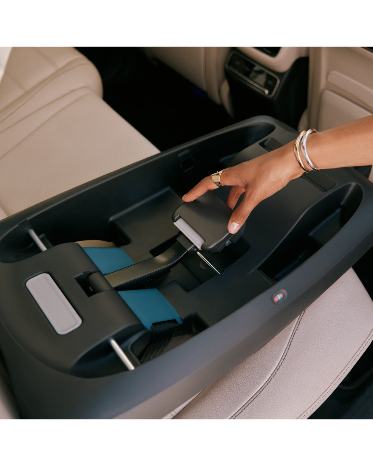 Infant Car Seat with Load Leg Base E428