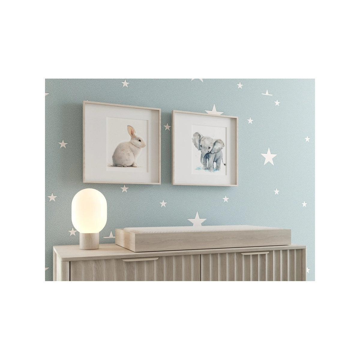 2 Picture frames N8979
