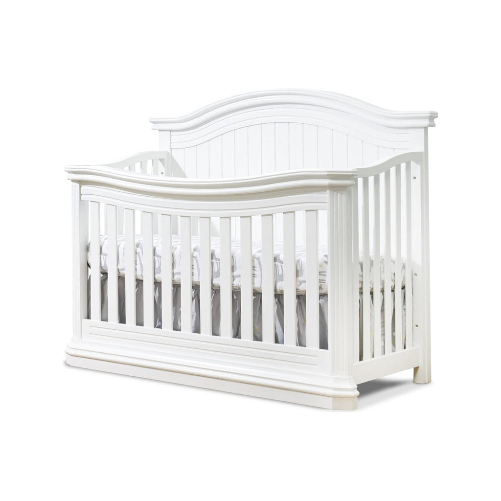 4-in-1 Convertible Crib G40803