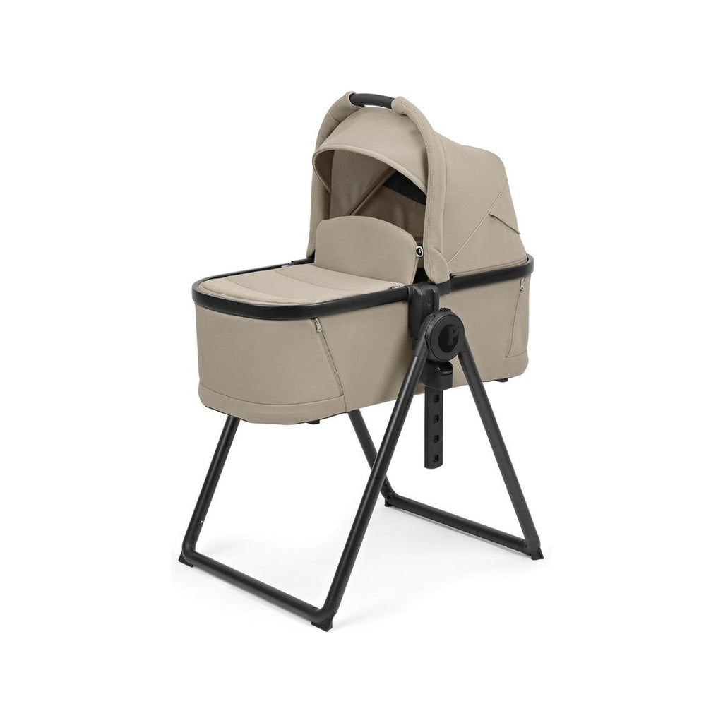 Bassinet with Stand Z2149