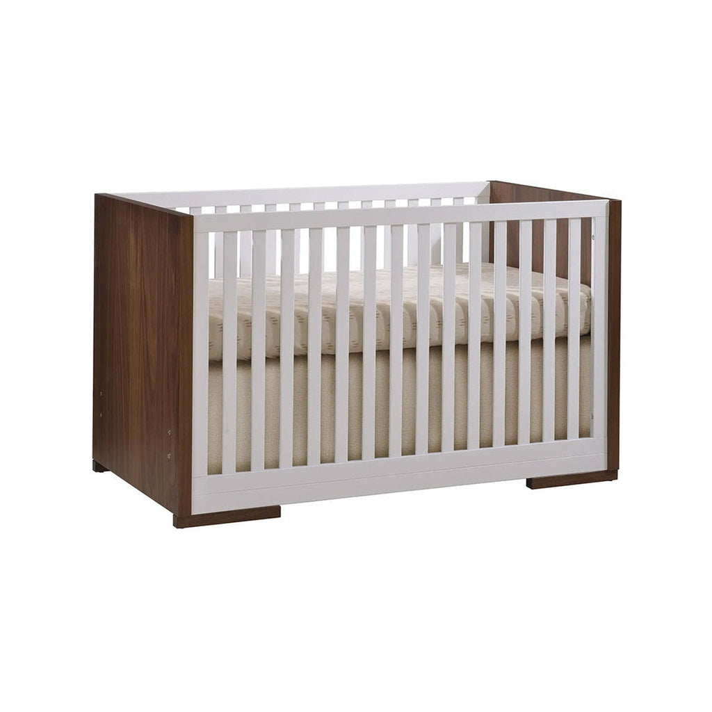 Convertible Crib F696