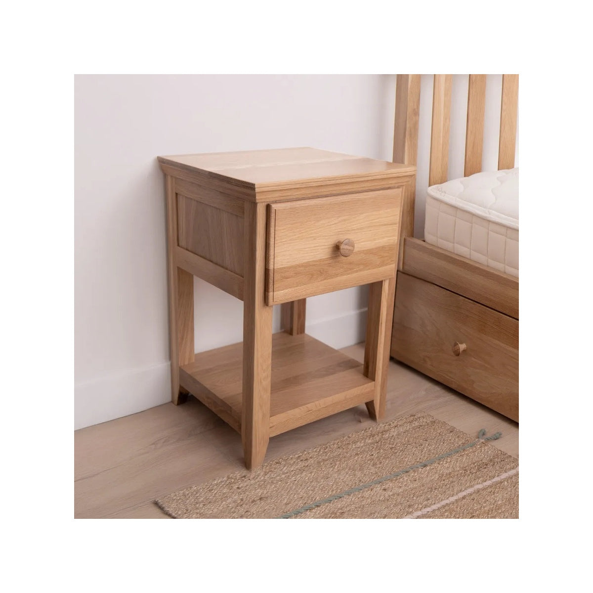 Oak Nightstand W625