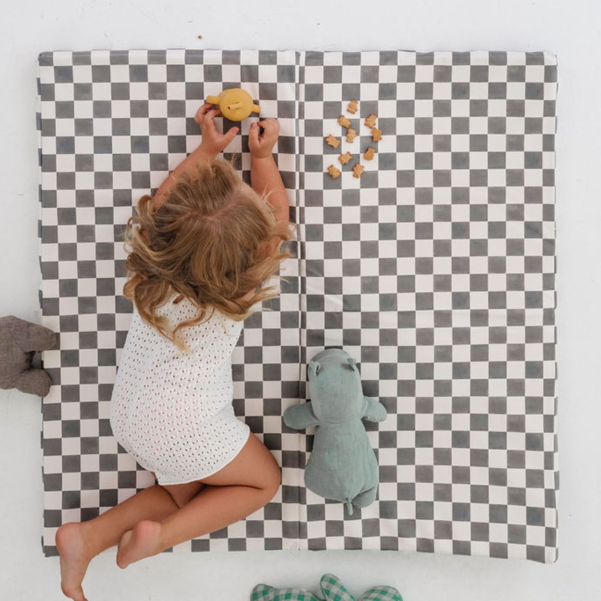 Vegan Leather Checker Mat Y119813