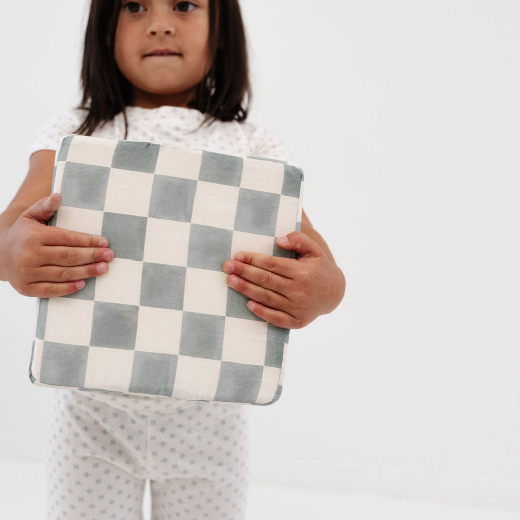 Checker Matcha Play Cube P284320