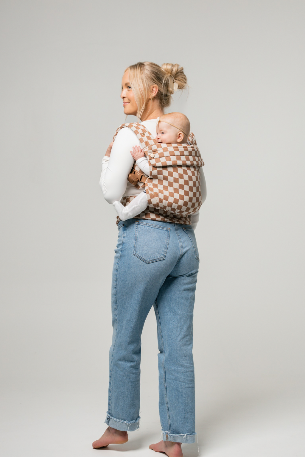 Monarch Carrier - Mocha Check C755