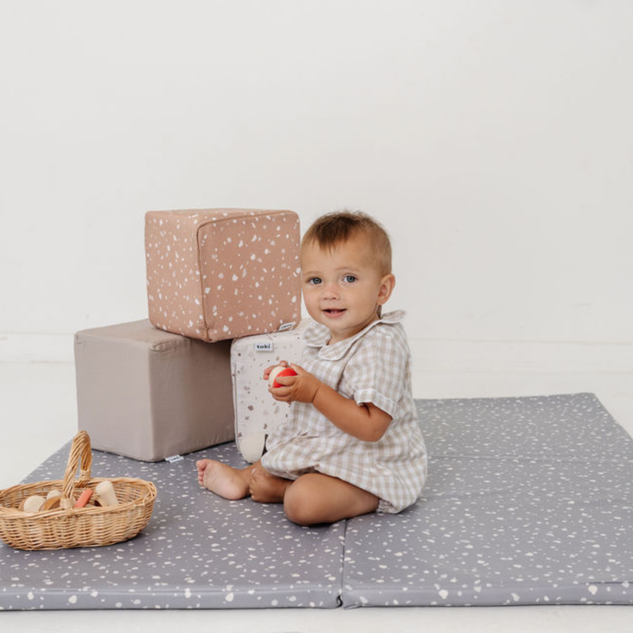 Terrazzo Clay Play Cube W726