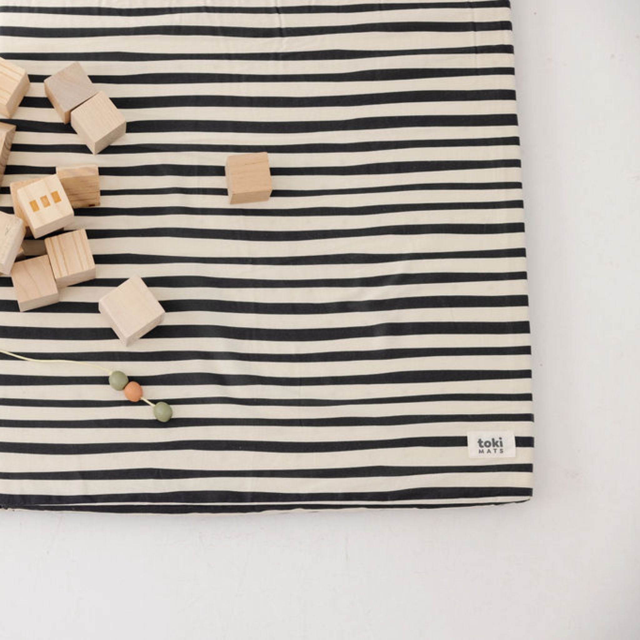 Organic Cotton Striped Kids Mat V185