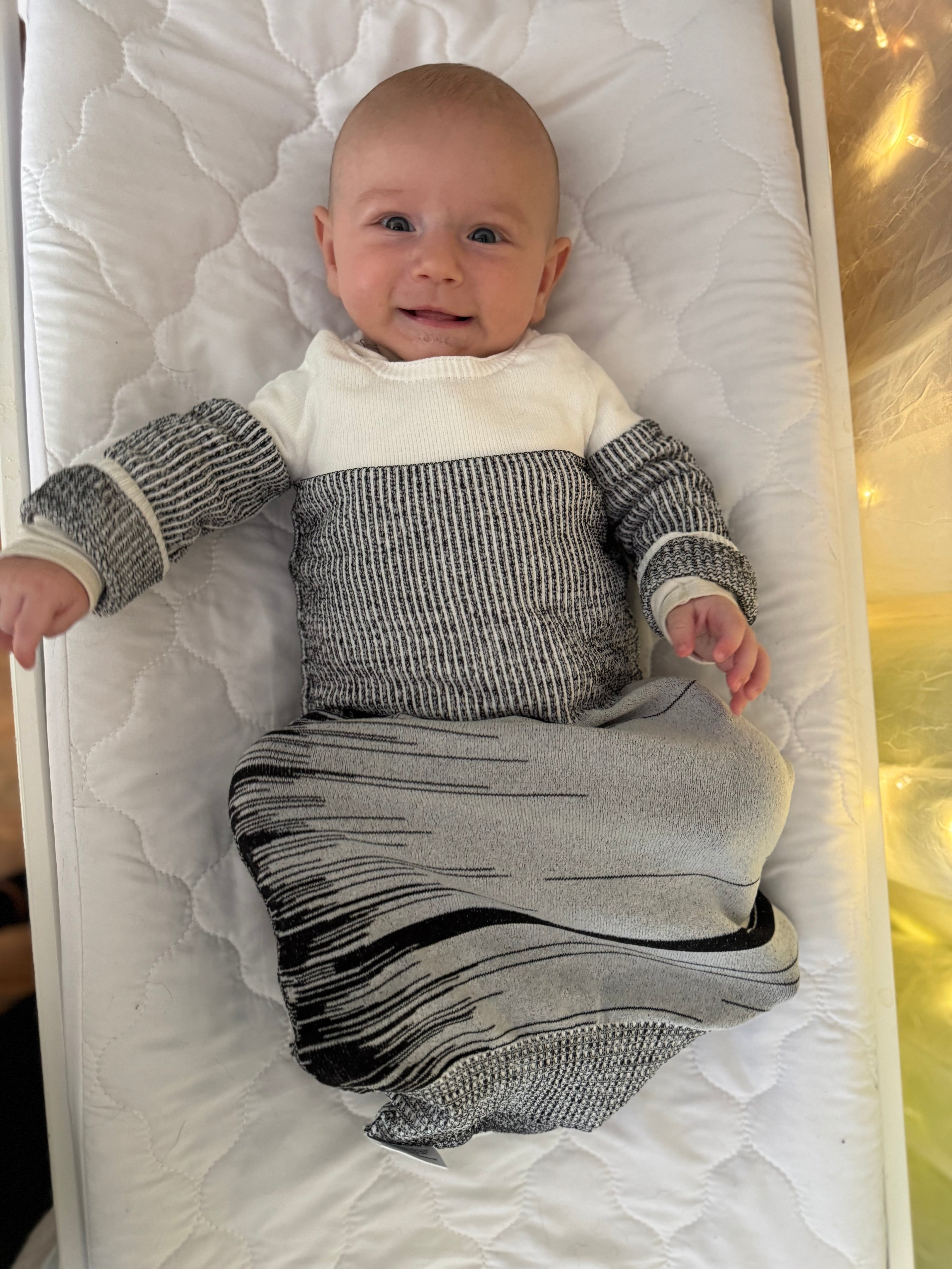 Arms Out Short Sleeve Sleep Sack S55044