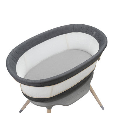 Smart Bassinet E458037