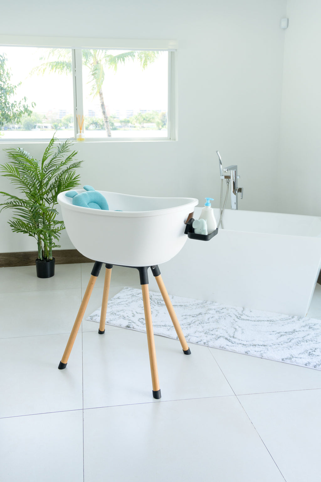 Bath F496128