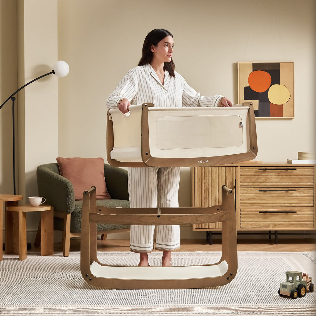 Bedside Bassinet - Walnut R9977