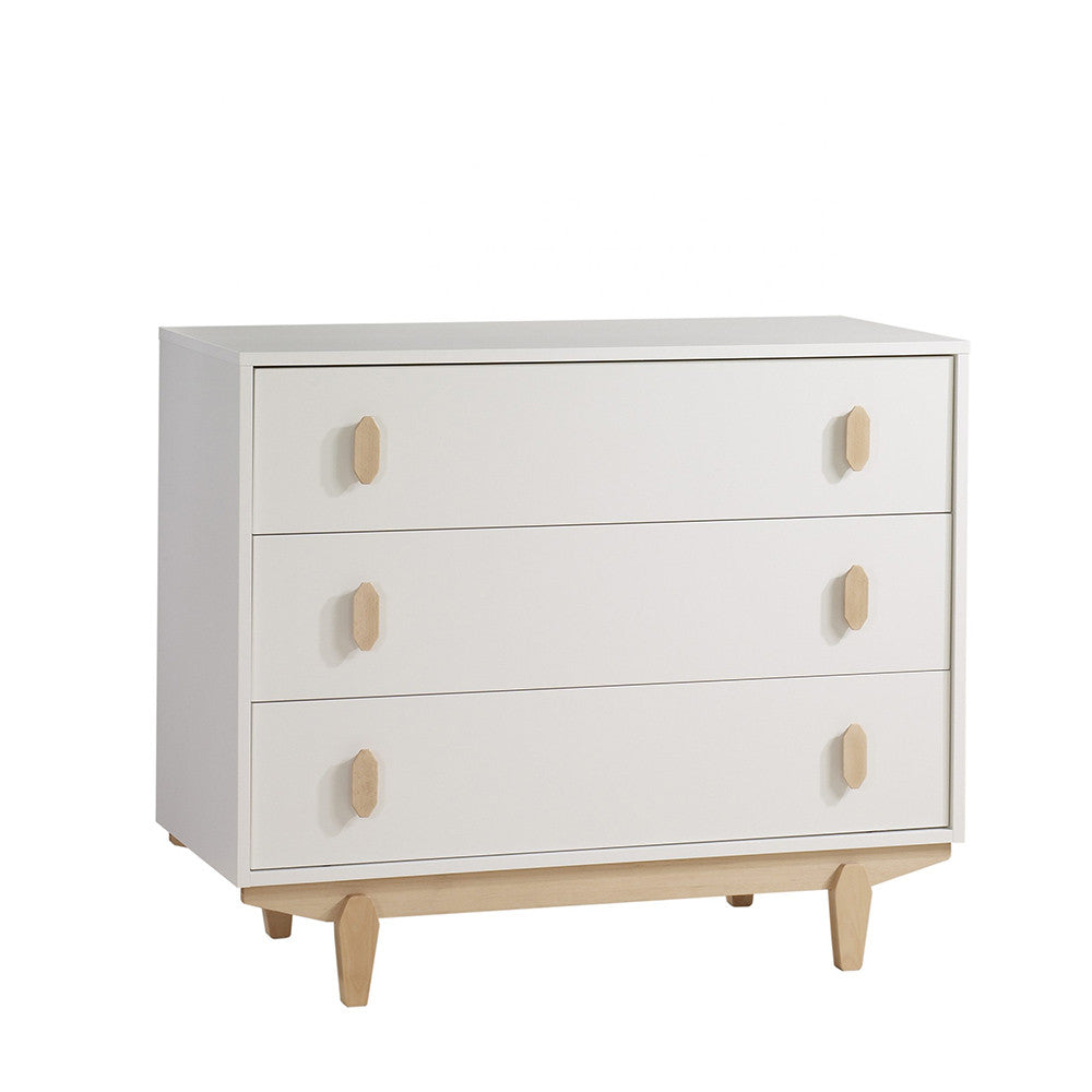Classic Crib and 3 Drawer Dresser XL M366