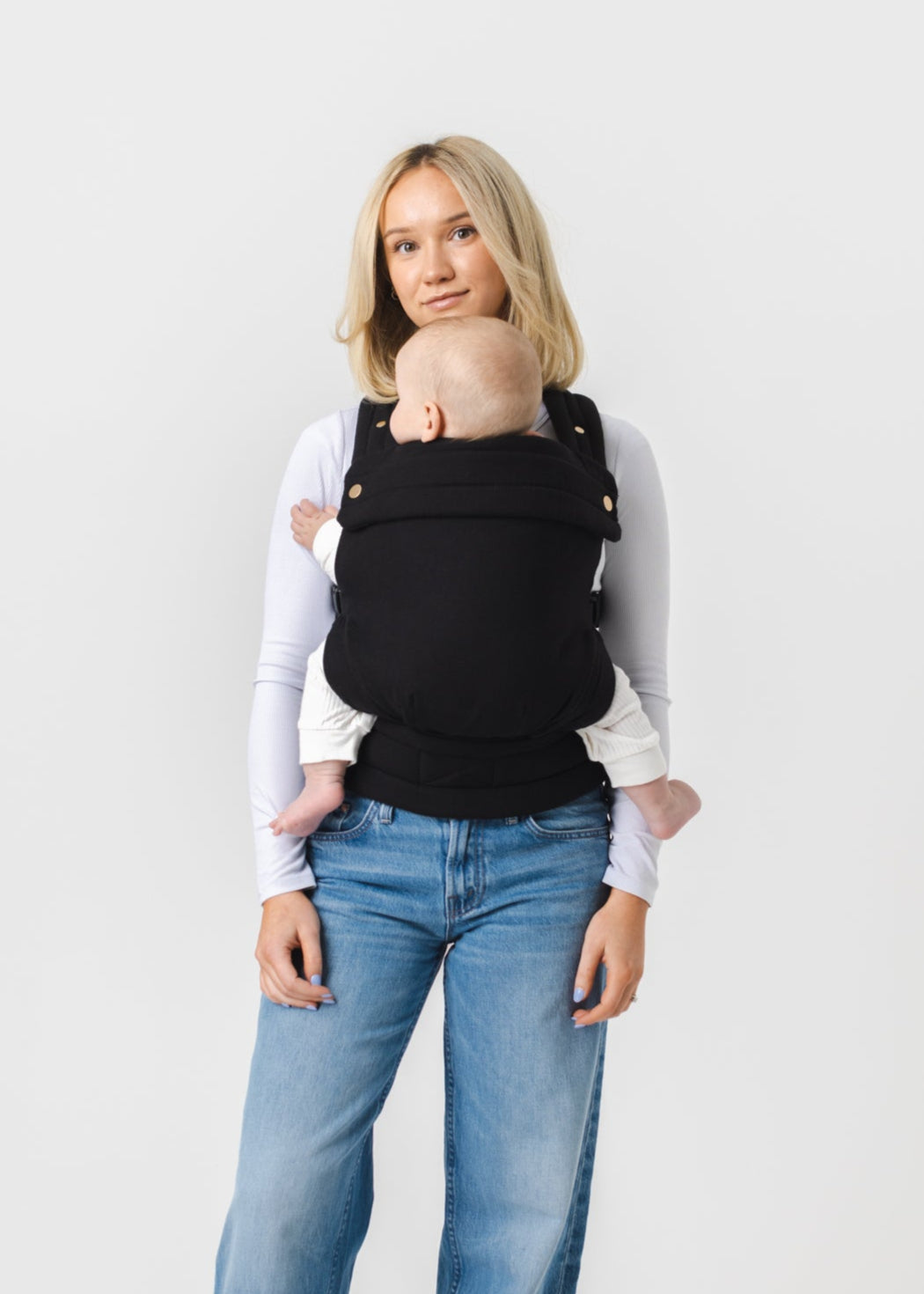 Monarch Carrier - Ebony Z753075